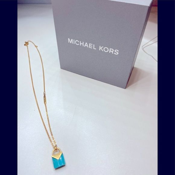 MK Padlock Necklace - Picture 1 of 5